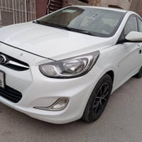 اكسنت 2012 بلو فول  مكفولة بدون ضربه ولا صبغ محرك كير تبريد شركه بسمي ...