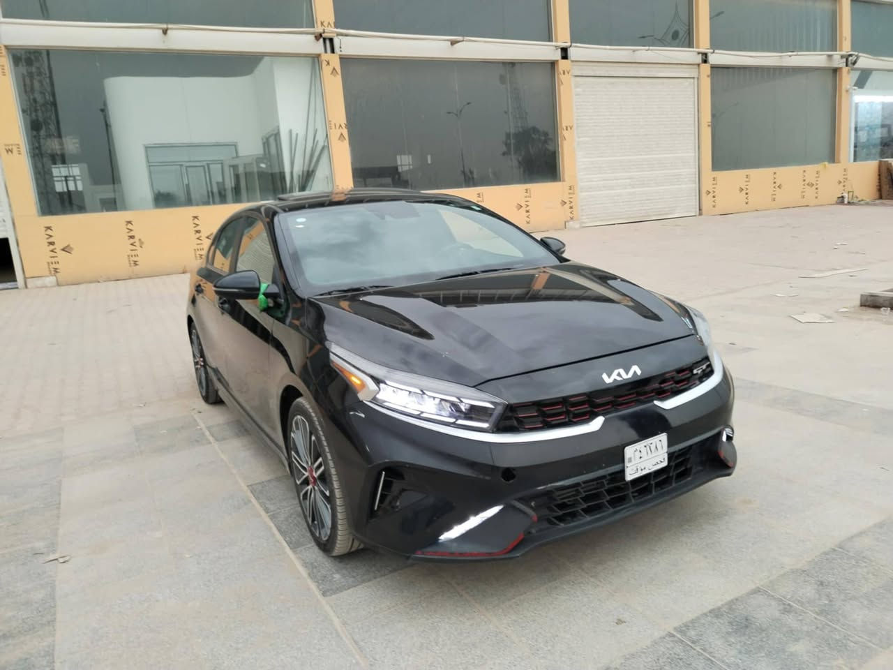 السلام عليكم
كيا فورتي  🅖🅣 موديل 2023
محرك 1600 تيربو  كير 🅓🅒🅣 
ماشيه 23
حادث بنيد تبديل
فول مواصفات 
سلايد روف 
كشنات اماميه تدفئة تبريد  
تبريد بيانو (  مناخ منفصل) قطعتين تبريد 
بصمه ( تشغيل عن بعد)+بصمه ابواب وصندوق ترحيب عند الاقتراب 
سترين 🅓 رياضي مع شفتات
سستم صوت (هارمن كاردن)
لايتات بك لايتات 🅛🅔🅓
شاشه كبيره مع كامره دواره 
شحن وايرليس
حساسات خلفيه
رادار جانبي  مع تحديد مسار مع كروز سرعه
دبل اكزوز
اوتو هولد. سايد بريك دكمه
ويل 17
حرة بدون رقم
السعر: 140وبيه مجال
الرقم // ***********
المكان الناصريه
