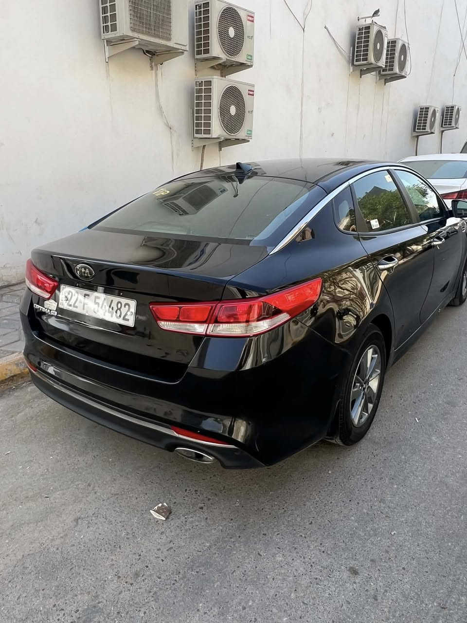 السلام عليكم اوبتما مديل ١٧ بسمي مراوس ب مديل ١٩/٢٠ وشرط لون ابيض وشمالي وفول والفرق موجود 
*********** مكاني واسط النعمانيه السعر ١٢٥ وبيها شي بسيط
