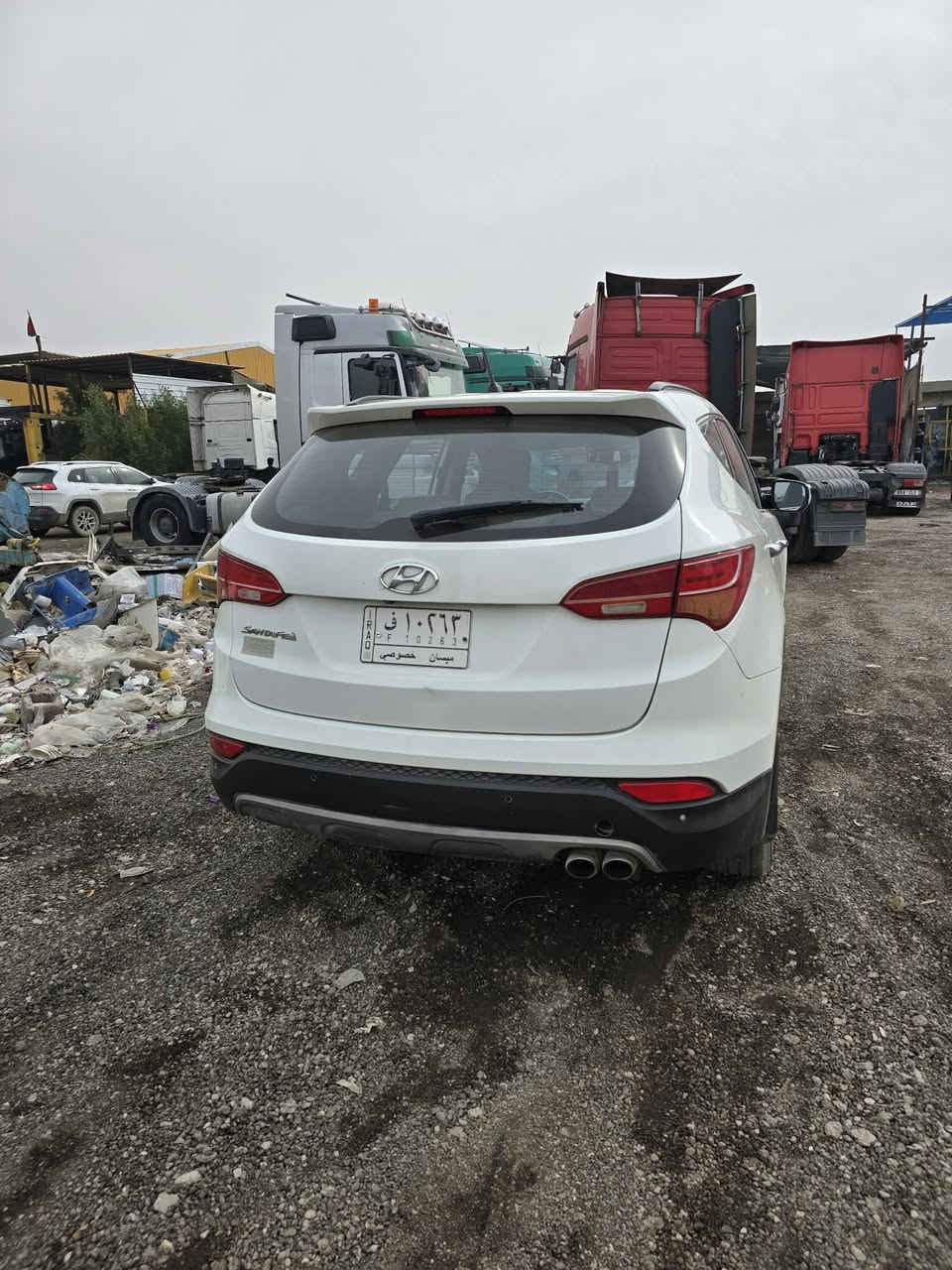 سلام عليكم سنتافيه خليجي ٢٠١٤ رقم ميسان باسمه السياره بيه صبغ نص قماره وباب السايق وباب الصدر كير مكينه سياره مابيه نقص المكان بغداد السعر ١٢٠رقم ***********
