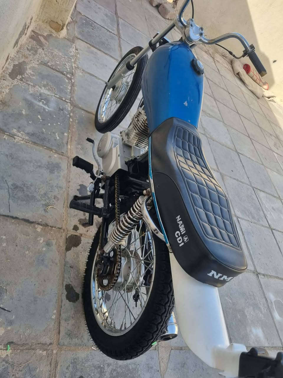 دراجه للبيع تعمير 25 كلك كلك محرك رابيدو مفتوح ولفات غراض كله جديد سعر 500 وبيه مجال مكان ناصريه مركز ***********
