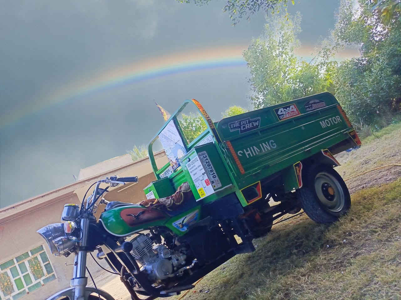 السلام عليكم ستوته للبيع موديل 2023 اوراق اصليه مكفول  مكاني بابل كل نقص ما بيه اتصال ***********
