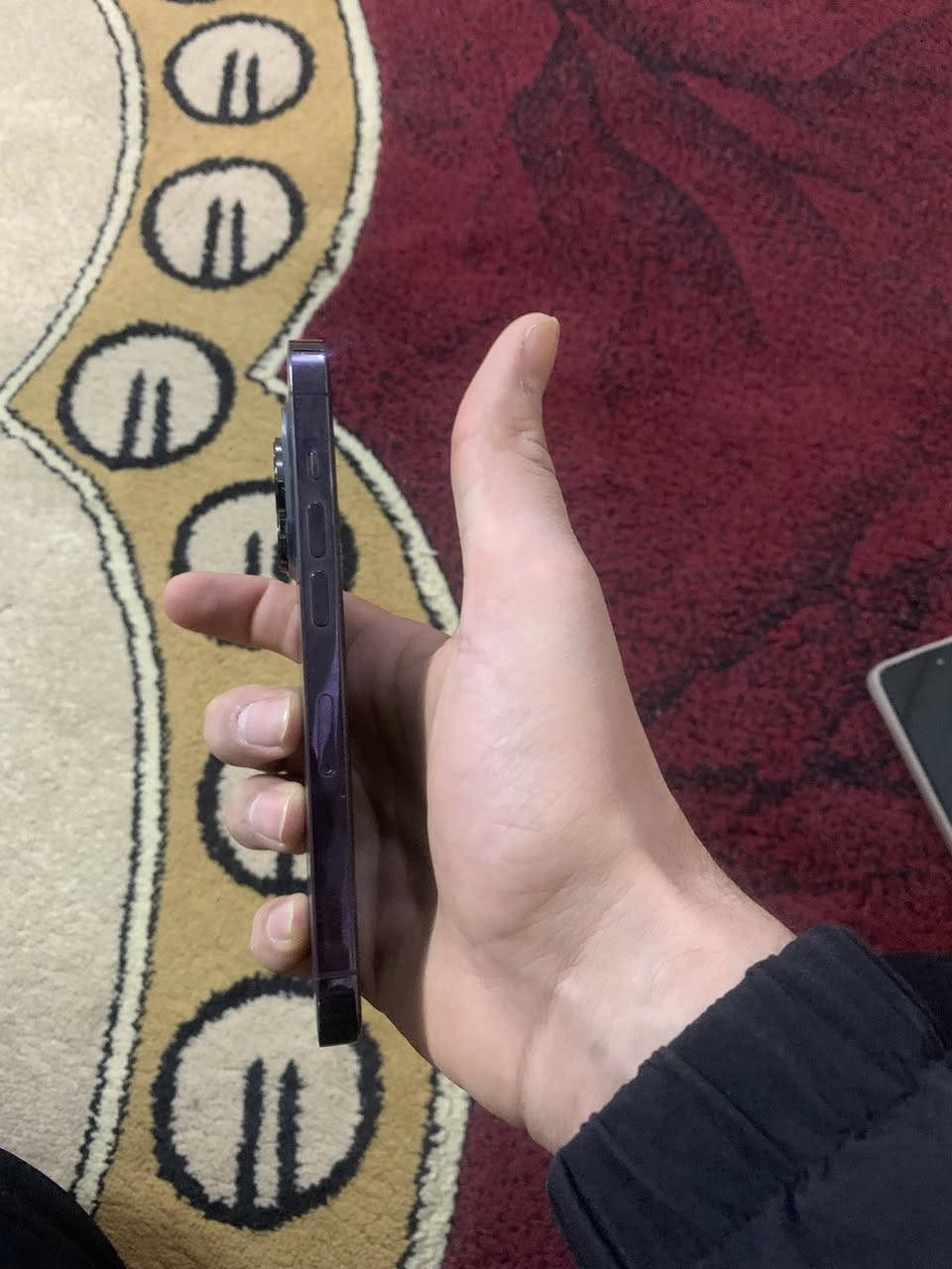 السلام عليكم ايفون 14برو برو فقط ذ256بطارية85 الجهاز بلادي وترفروف علا الفحص امانة الله الجهاز  لامفتوح ولا مصلح ابد نضيف مكفول سعر500قفل من الاخير لاتعبني ولا اتعبك كلش نضيف الجهاز عنواني بغداد الشعلة ***********
