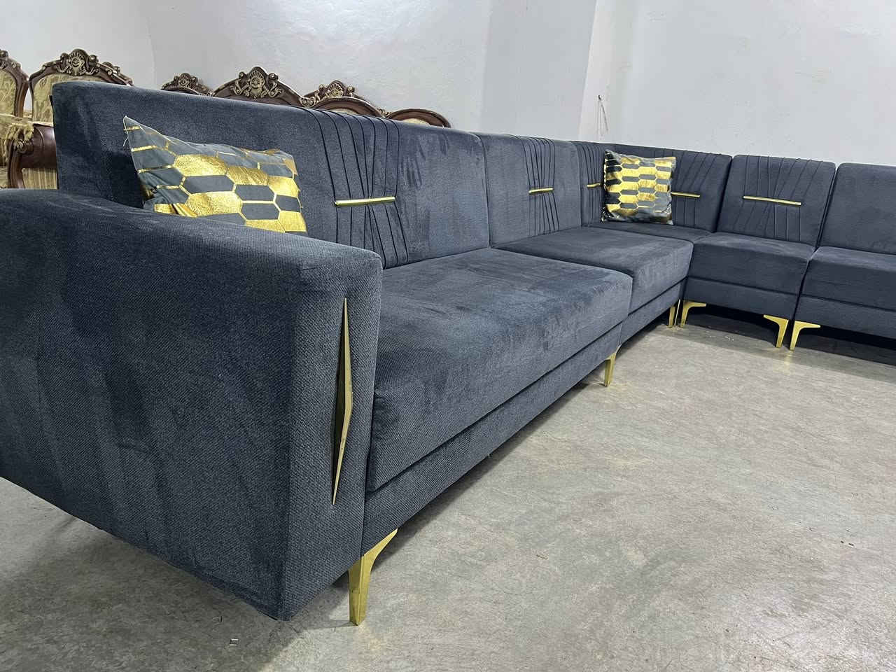 L
هاتینەوە بە ئێڵێکی ناوازە 10 نەفەری 
دەست کردە شتێکی زۆر تایبەتە زۆر تۆکمەیە
ژم***********
