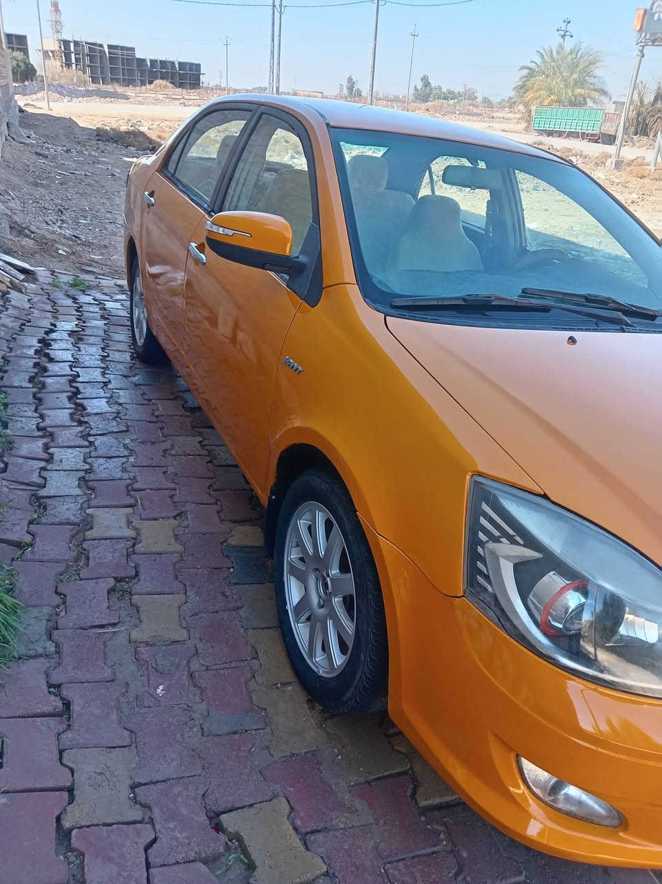 جيلي موبل موديل 2012 خصوصي محول اجره  راعيه جاري مكفوله من الضربه عده اقل الشبر يم قبق الجنطه  دوشمه جديده  تايرات نضاف تبريد شغال مكينه لاتبخير ولا تنقص السعر 39 وبيهه مجال قليل رقم الهاتف *********** مكان السياره ديوانيه عفك
