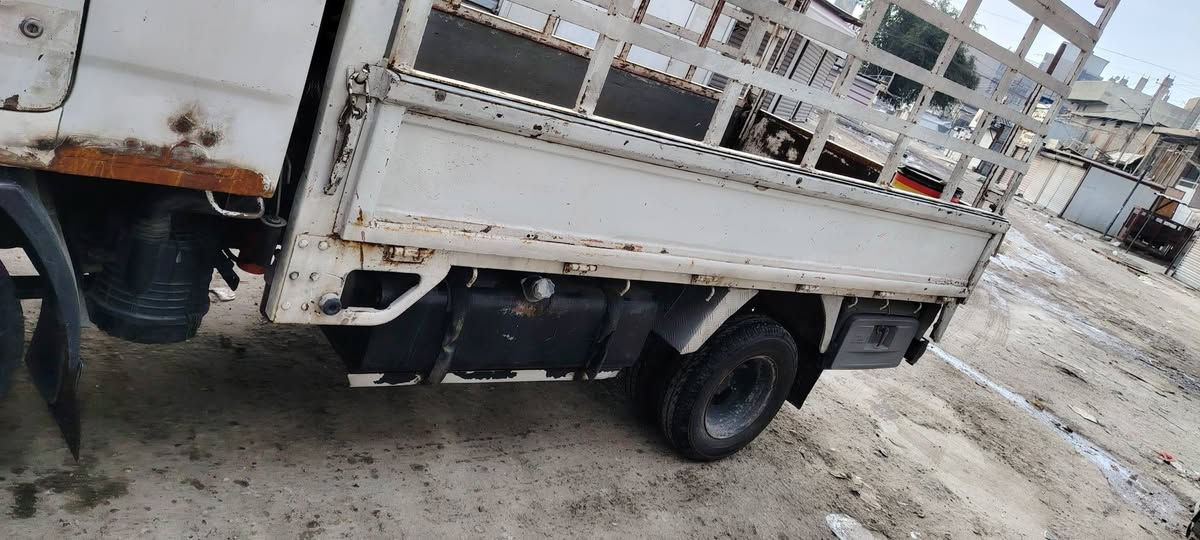 السلام عليكم كيه فنتيره فحل للبيع موديل 2000للستفسار الرقم ***********
