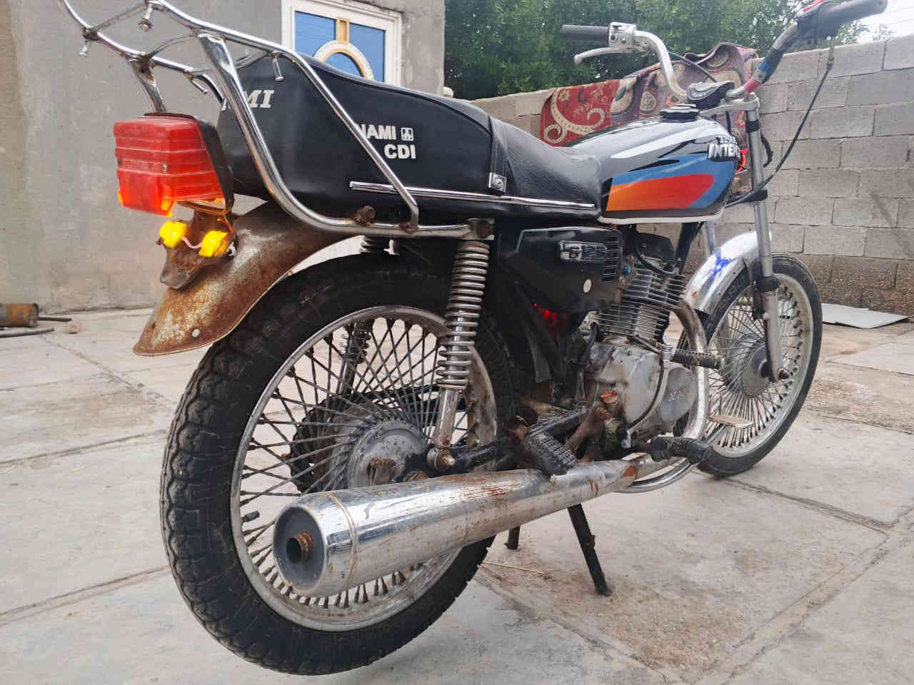 من رخصه مدير الكروب دارجه ايراني
البيع مكان ميسان علي الشرقي جاهزه بدون اوراق ضايعات
سعر 350/بيه مجال حق جيه
تفاصيل اتصل ***********
