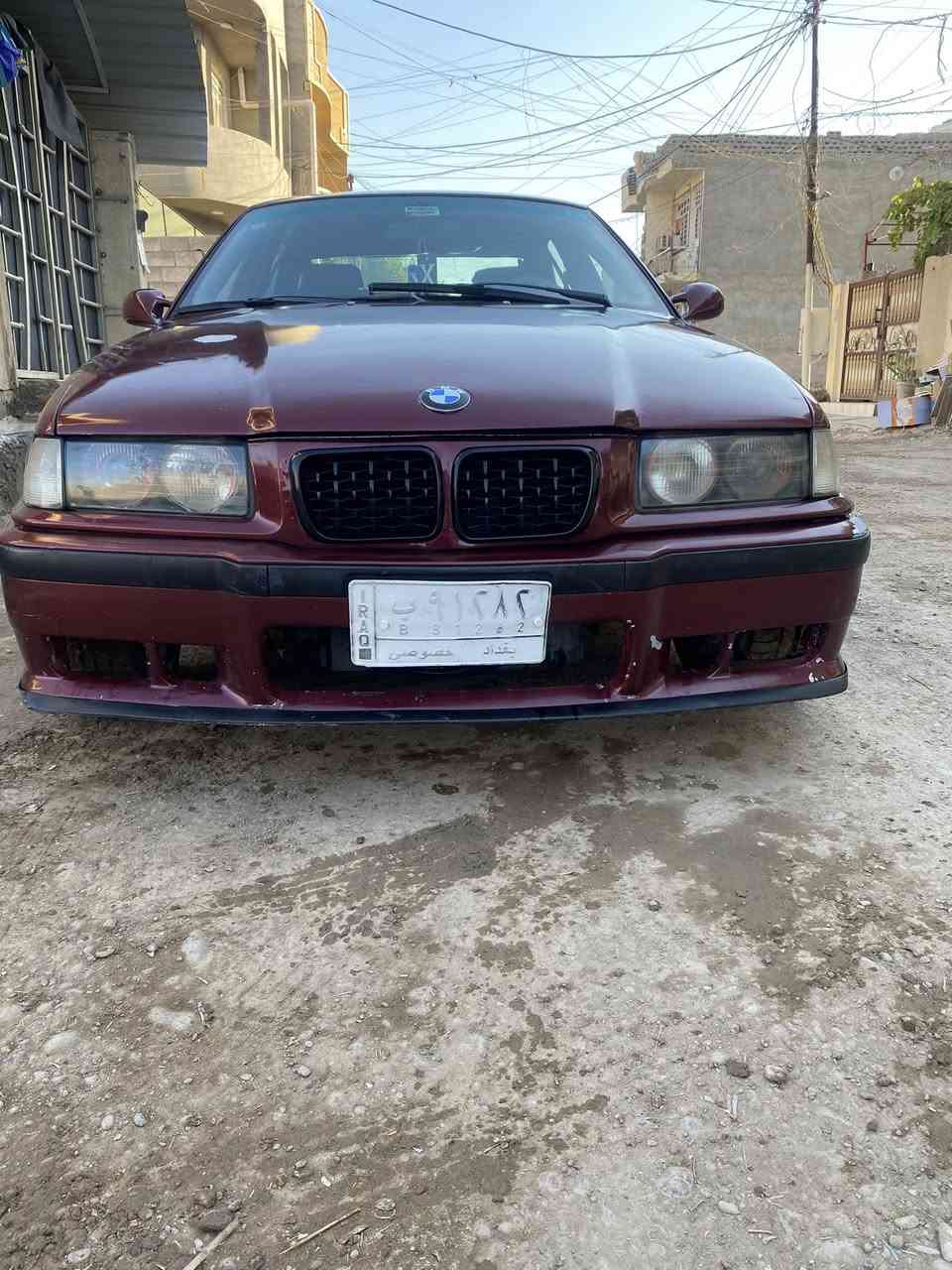 السلام عليكم
للبيع  BMW E36 
موديل 1993
مكينه  V6 2500 ( مكينه بيها تبخير)
الكير جيد
التبريد الكمبريسر يحتاج تبديل جبن وغاز المنظومه مابيها شي
مشط تعبان 
اللون احمر عنابي
رقم بغداد مشروع وطني
السياره بأسمي السنويه لل2028
صدر 65٪؜
السياره ام تكنك
دوس M
دعاميات امامي خلفي M
مري M
كشنات M
ويل M 
السياره مابيها ضربه 
بيها ملاحظات ونقوصات وطخه بالجاملج وره السايق بسيطه 
السعر ٤٥ وبيها مجال 
للانصال ***********
واتساب موجود

