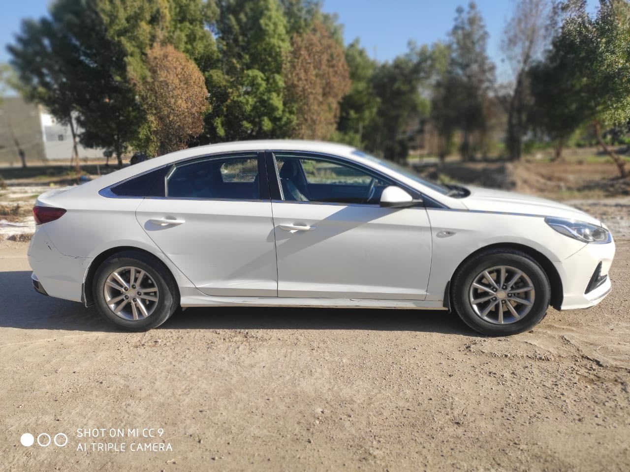 سوناتا 2022 كوري غاز بلاد  بيه صبغ بخشوم الجاملغات الاماميه  بدون فتح السعر 175 وبيه مجال
***********
