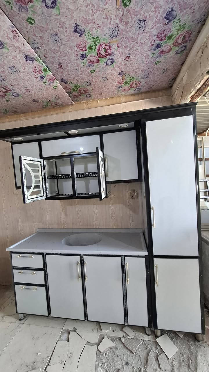 للبيع كاونتر مترين و ١٠ سانتيم اخو الجديد استعمال شهر تركي تسكام درجه اولى السعر ٤٧٥ الف 
اتصال أو واتساب 
***********
