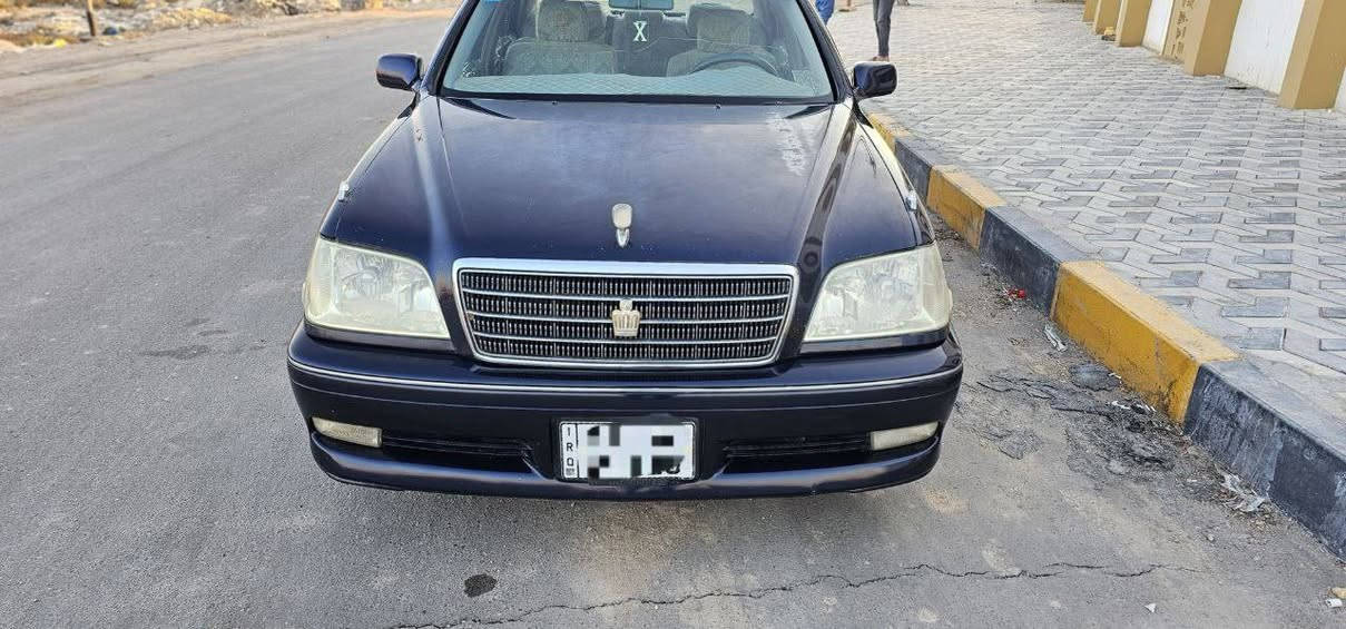 ‏السلام عليكم
‏ملكه للبيع
كفاله من الكص و نقل الجثه و الضربه 
بيها رشات بسيطه
موديل 2001 
‏اربع دكم  
‏رقم ذي قار انكليزي
السيارة بأسمي تحويل ثاني يوم
‏مكينه ديفور الجبير
مكينه وكير شرط
 تبريد ثلج 
قرار 48
‏السياره جاهزة ما بيها نقص 
‏السعر 130 وبيها مجال 
‏مكاني ذي قار_ الغراف 
للإتصال :   ***********
الواتساب : *********** 

‏
