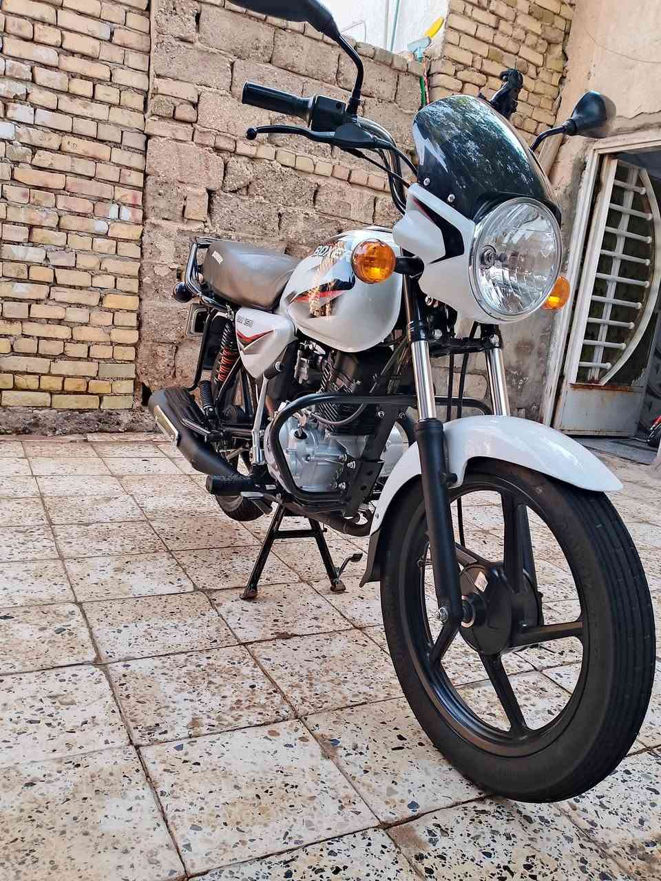 دراجه بوكسر نظافه فووول مكفوله كفاله عامه  الاتصال على صاحب الدراجه ***********
