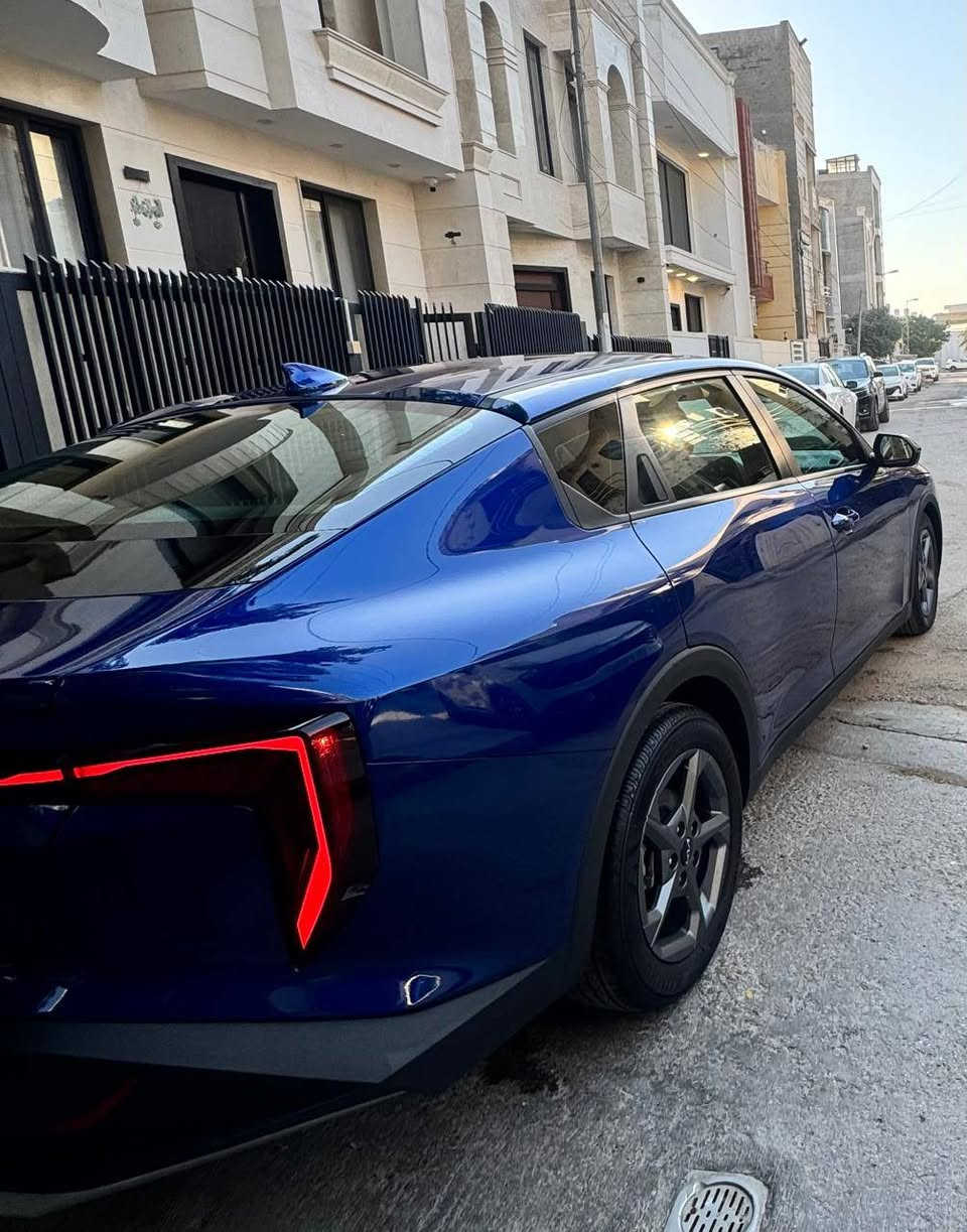 السلام عليكم   K4  دخول جديد

موديل 2025 

 لون ازرق او جويتي 

 راديترات شركة ايرباك جمبع الايرباكات سليمة 

حادثها بنيد صبغ وجاملغ 
ماشيه 8000مايل اخت الزيرو

المواصفات

محرك 2000 دوش 

بصمة

تشغيل عن بعد

ترحيب

اشاير بالمري

شاشة دجتل متصل

دخول ذكي

بكلايتات لد

تبريد منفصل مناخين

شاشة جبيرة  

اوتو هولد

سستم صوت

كامرة دوارة

بصمة صندوك

سايد بريك كهرباء

اوتو هولد

داخل لونين

رادار امامي

لايت 3 عدسات

رادار خلفي

رادار جانبي

لد امامي
لد خلفي

تحديد مسار

قيادة ذاتية

توقف ذاتي 

تنبيه عند مغادرة المسار

اوتو ستوب

كروس سرعة

وضعيات قياده سبورت ونورمال

وبعد هواي مواصفات بيها

سيارة جاهزة وكاملة بدون نقص

السعر   16500$$$$

مكاني بغداد زيونه *********** بغداد, العراق
