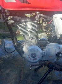 دراجه سيفان للبيع موديل  عشرين نضيفه  450الف بيهه محال  ها  رقم0751695...