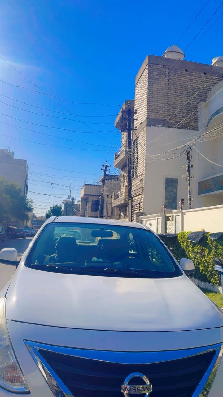 سلام عليكم نيسان سني هندي للبيع 
٢٠٢١مكفولة ماشية٦١
مكاني المنصور 
السعر١١٣وبيها مجال للتواصل خاص ‭٠٧٧١ ٤٥٢ ١٣٧٤‬
