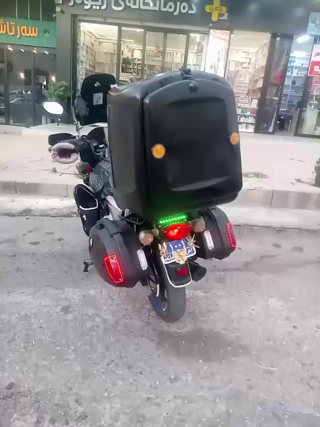 السلام عليكم بوكسر لبيع 2022 دراجه نضيفه وخير من الله كامله مابيها اي فقط فقط نمره  مامثره بشي سعر 1250مكاني سليمانيه ***********
