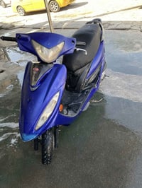 كامكو جي فور • سلف هندر • بوشه وبستم