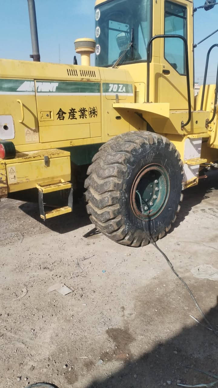 كاوسكي 70موديل 2005 مكفول مكان السماوه أنا مكلف بالنشر وهذا رقم صاحب الحلال 
***********
