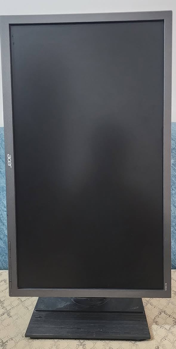 تم تخفيض السعر
السلام عليكم 
شاشه نوع acer للبيع 
المواصفات 
1080p 60hz 
نوع البنل TN LED 
حجم 24inh
الشاشه نضيفه كلش ومابيها اي مشكله 
وتكدر تسويها ثانويه بالوضع العمودي 
السعر 55 الف فقط ثابت 
مكاني بغداد توصيل موجود


**إذا كنت صاحب هذا الإعلان وتريد حذفه لأي سبب، رجاءا أرسل رسالة إلى الدعم الفني**