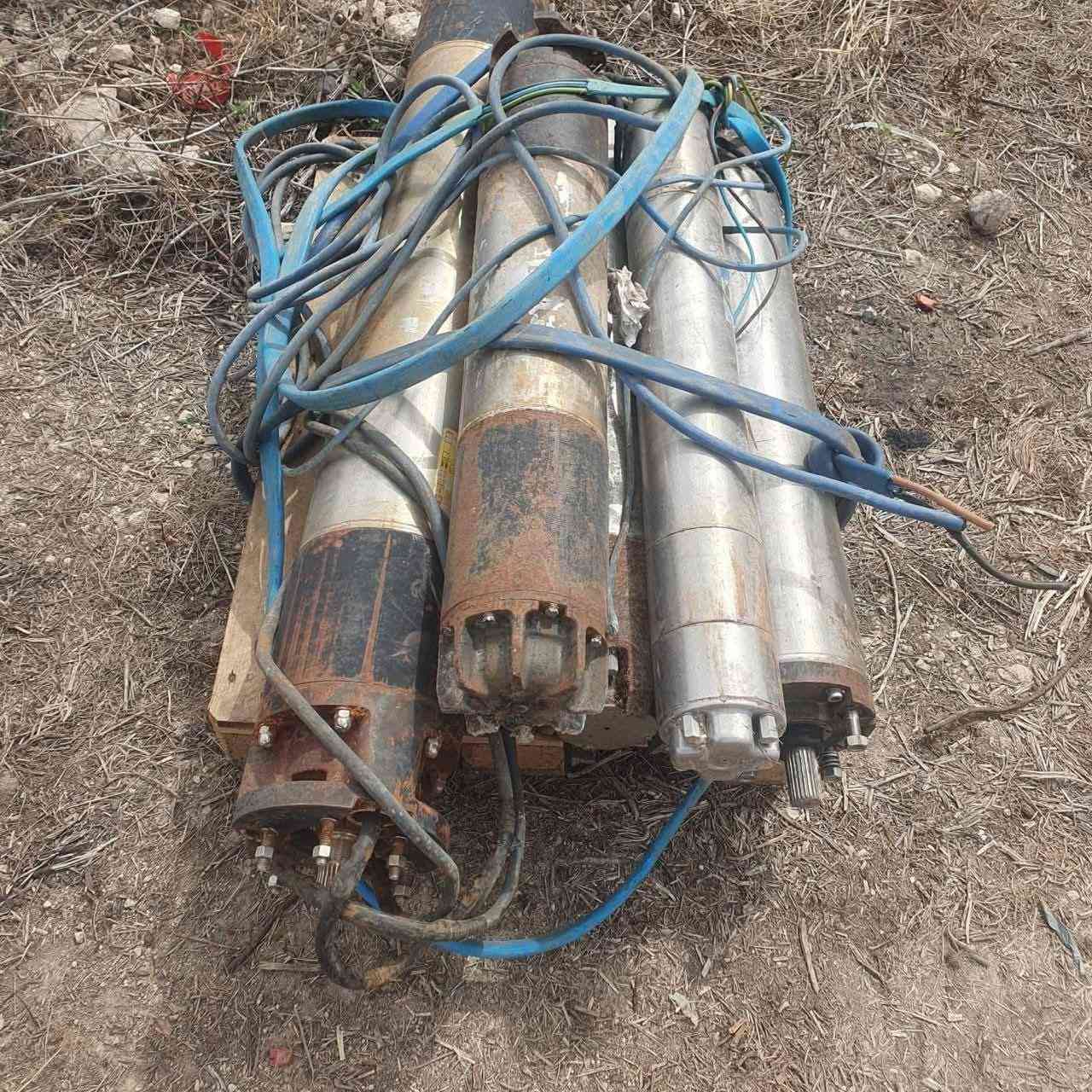 الي عندو قطاسات محروكه اشتري والبيع يتصل على الرقم *********** ***********
