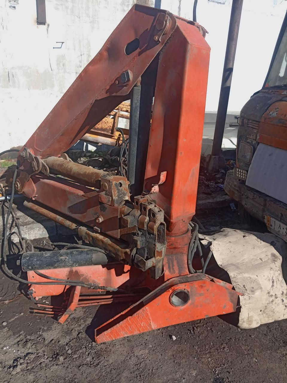 للبيع يرهم مراوس ٩ طن
***********
