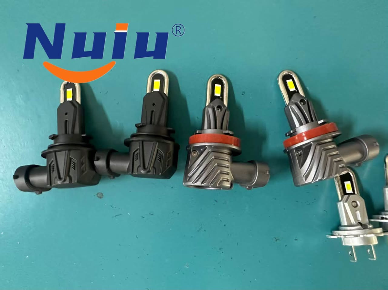 NUIU U-shaped copper tube direct insertion🔥
1:1 size for easy installation, high product brightness🥰🥰🥰

WhatsApp: +86 19068530449
WeChat: +86 13054415860

For more details, please contact me🌷

#LEDHeadlights #CarLEDLights #AutoLighting #CarSpareParts #AutoAccessories #AftermarketLights #TruckHeadlights #CarLampsForSale


**إذا كنت صاحب هذا الإعلان وتريد حذفه لأي سبب، رجاءا أرسل رسالة إلى الدعم الفني**