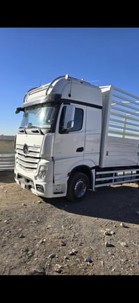 وحش موديل 18  حجم 51  دبل تاير بلادي بسنويه  بيع مستعجل جاهزه السياره ...