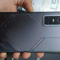 انفنكس GT30 برو • ٢٥٦ جيجا • ٢٤ رام