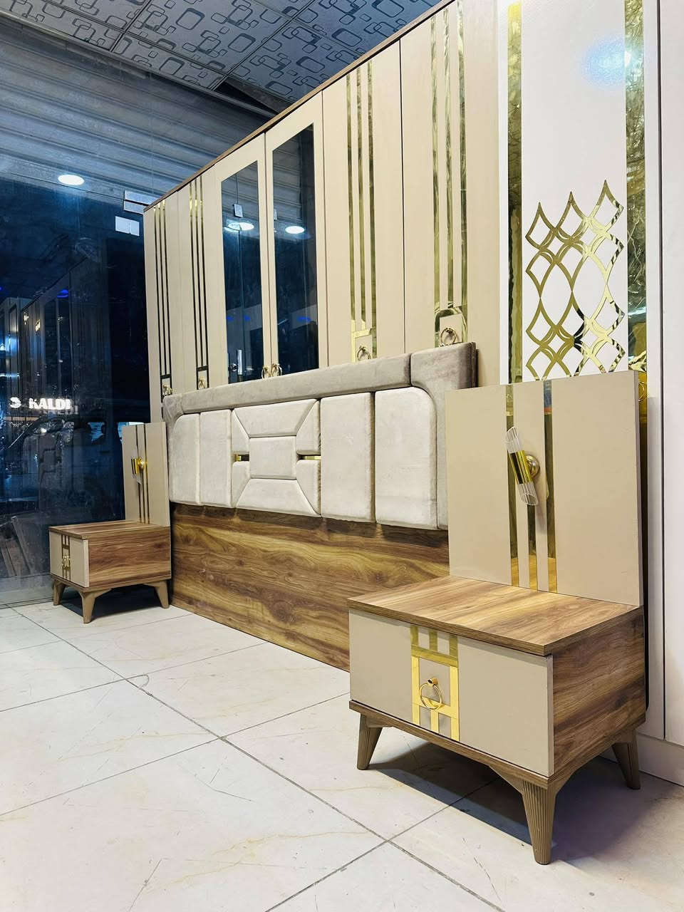 ٤٥٠ قفل مع شدونقل شراي خاص وسكرين للصوره


**إذا كنت صاحب هذا الإعلان وتريد حذفه لأي سبب، رجاءا أرسل رسالة إلى الدعم الفني**