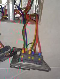 تأسيس كهرباء منازل 🏘  بوري سيمنز كلشي نشتغل من صفر لحد ما اسلمك البيت ...