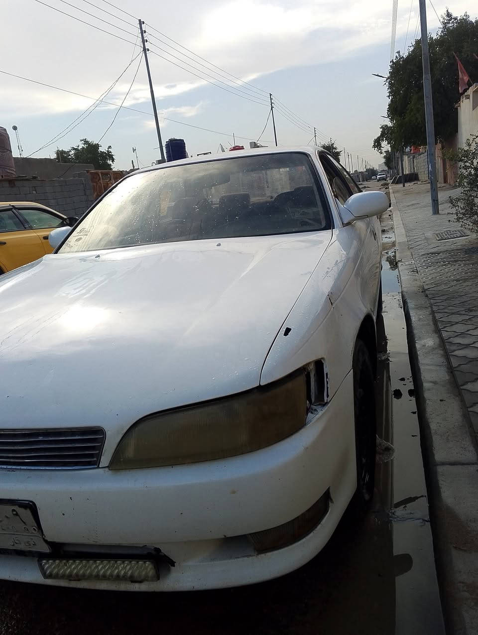 السلام عليكم سياره مارك نفخ موديل 93 سنويتها ل27 بيها كصه جنطه راعيه بسنويه بلخور مكينه فيفتي سعر 35 مكاني بصره زبير ***********
