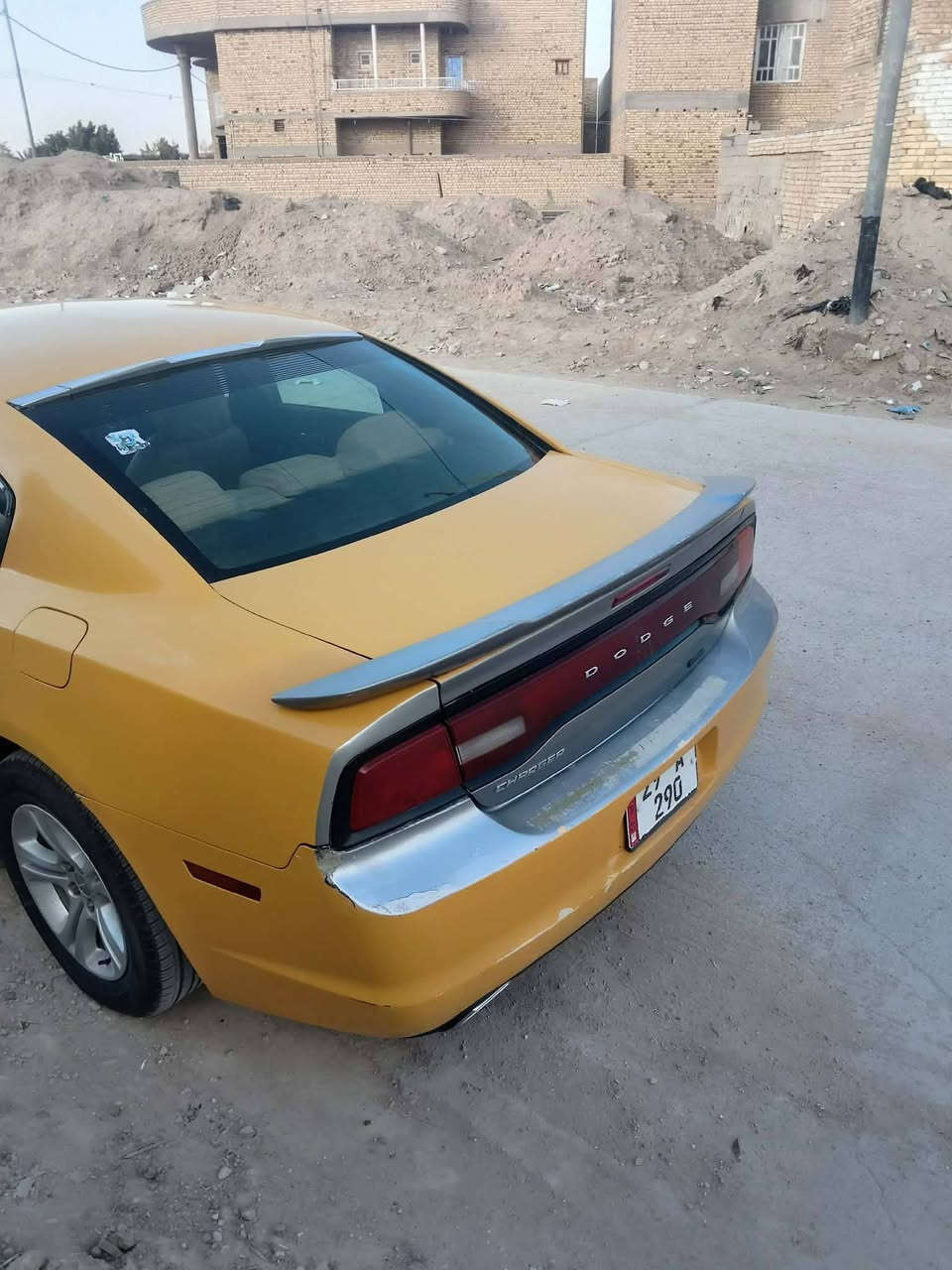 سلام عليكم سياره جارجر موديل 13 سياره جاهزه كله جديد مكنيه كير اكسل حداديه  كله جديد كبل لشغل سياره جاهز بيه بنيد وجاملغ شبرين بدون دواخل سعر 150 لمكان ناصريه شطره ***********))***********
