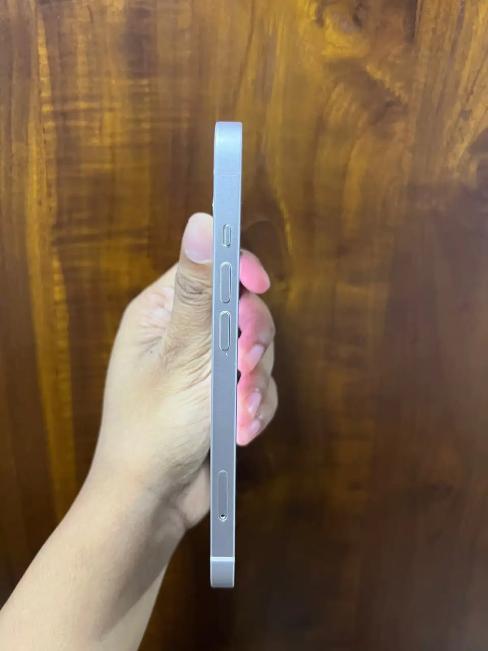 السلام عليكم 
ايفون 13 عادي 
مكفول كفاله عامه 
دبل خط دبل خط 
ذاكره 128 
بطاريه 92 بلاديه عله ايدي 
جهاز مكفول من الشخط 
مكاني بابل الحله السعر 425 بي مجال بسيط 
***********
