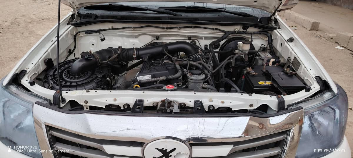 يالله سلام عليكم ورحمه الله وبركاته
هايلوكس فلاونزه. للبيع
موديل 2013
كير عادي 
شاصي 19
مكفوله ماعده الي مشر بالصوره
محرك علئ البلاد مامفتوح بيه بدايه تنقيص
رقم ميسان انكليزي 
سنويه الل 30
سياره حلوه وجاهزه مال جناي 
السعر 172
مكانه البصره المدينه 
***********
