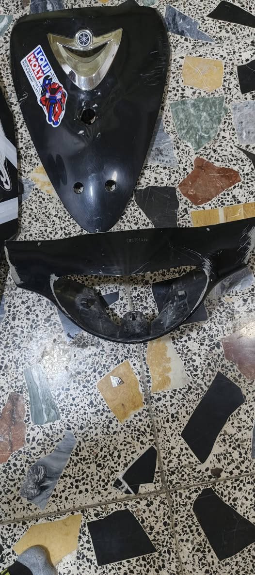 كفرات ماكس قجمه نص عمر بلاديات مختمات بلاد سعرهن 15 اللف قفل 🔒***********
لا يوجد توصيل بدون احراج
والسعر ثابت
