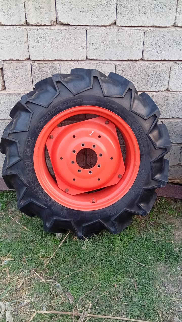 للبيع ويل وتايرات كابوته حجم26 مالت حاويه برجستون ياباني المكان صلاح الدين قضاء بلد ***********
