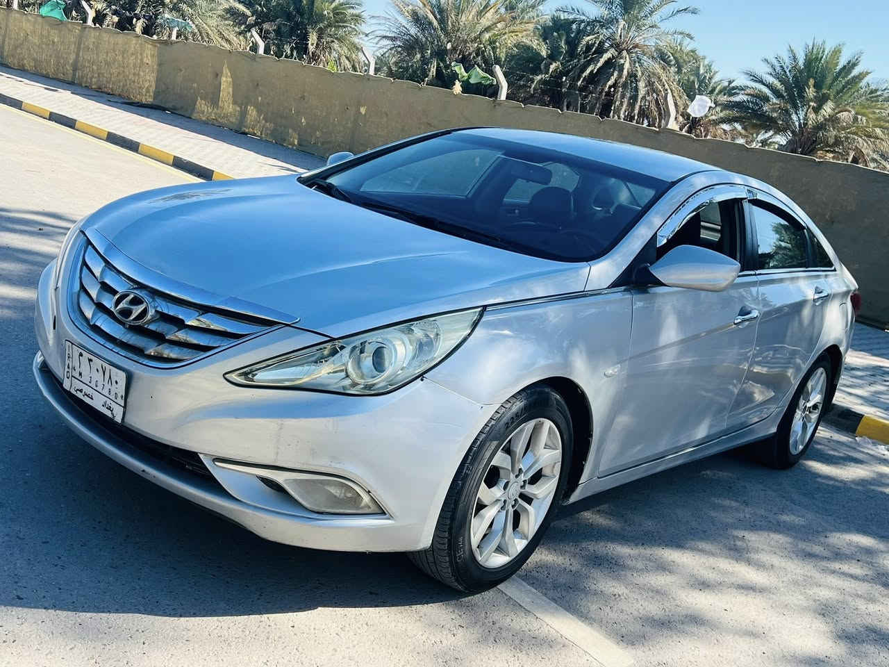 سو ناتا موديل 2013  مكينه و كير وحداديه و تبريد كفاله وارد كوري خط واحد رقم بغداد تحويل مباشر السعر  86  وبيه مجال بصيط حجم المحرك 2000 دوش 

‭0777 657 4520‬
