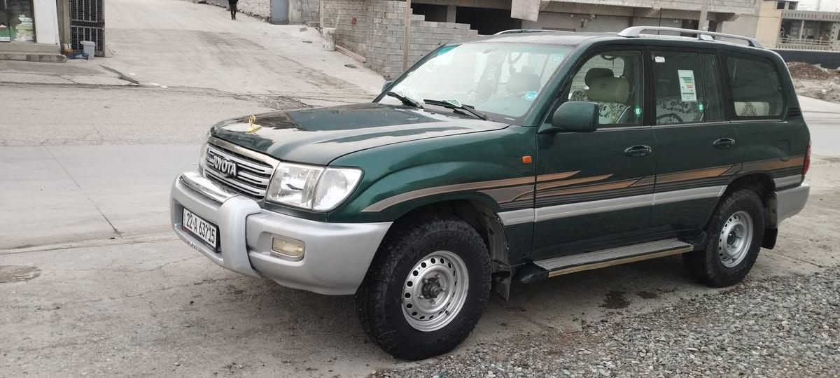 ‌‌‌مۆنیکا بۆفرۆشتن
بیلادڕەنگی سەوز سێڕوبع مۆدیل 1999سەنەوی نوێیە وەکالەتووغرامە بەناوکردن بەشەرت سه یارەکە پاشوپێشی کەپسەوکامل بۆیاغە لەسەرساغی   370کیلۆمەتر ڕۆشتوە سیارەکە هی ماڵێیە  پێنج تایەو ویلی 16ی لۆکی لەبنە تەبرید مەرکەزیە تەنانەت سلاجەکەشی بەشەرت ئیشەکات گێروومەکینەو ئەکسلوو دەبڵەکسلی بەشەرت پاشووپێشی تازەداگیراوەتەوە هەردوو گراین شەفتەکەشیم لێ گۆڕیوە  سەیارەکە دەبڵ سپێرە دەبڵ تانکیە ئالیارکارەبایە دەبڵ فڵچەیە پاشووپێشی کامیرەیه شاشه ئایپاتە  کارەبای بەشەرت هەردووتانکیشی ئیشەکات باقی دی کیلۆمەتروو فەرەک ڕینگوو گێچی بەنزینوو هەموگیانی ئیشەکات تەبرید ساردووگەرم ئیشەکات  بەشەرت کامل جوانکاریشی بۆکراوە  سیارەکە هی ماڵێیەو ماڵی دۆستە  تابڵێی توندووتۆڵەو بەهەڵمەتە دینارێکی مەسروفی تیانیە ناونیشان قڵادزە گەرموشتەری نی سەرمان مەهێشێنە نرخیشی 129گەڵاومحامەلەیەکی کەم 
ژ.م.***********
