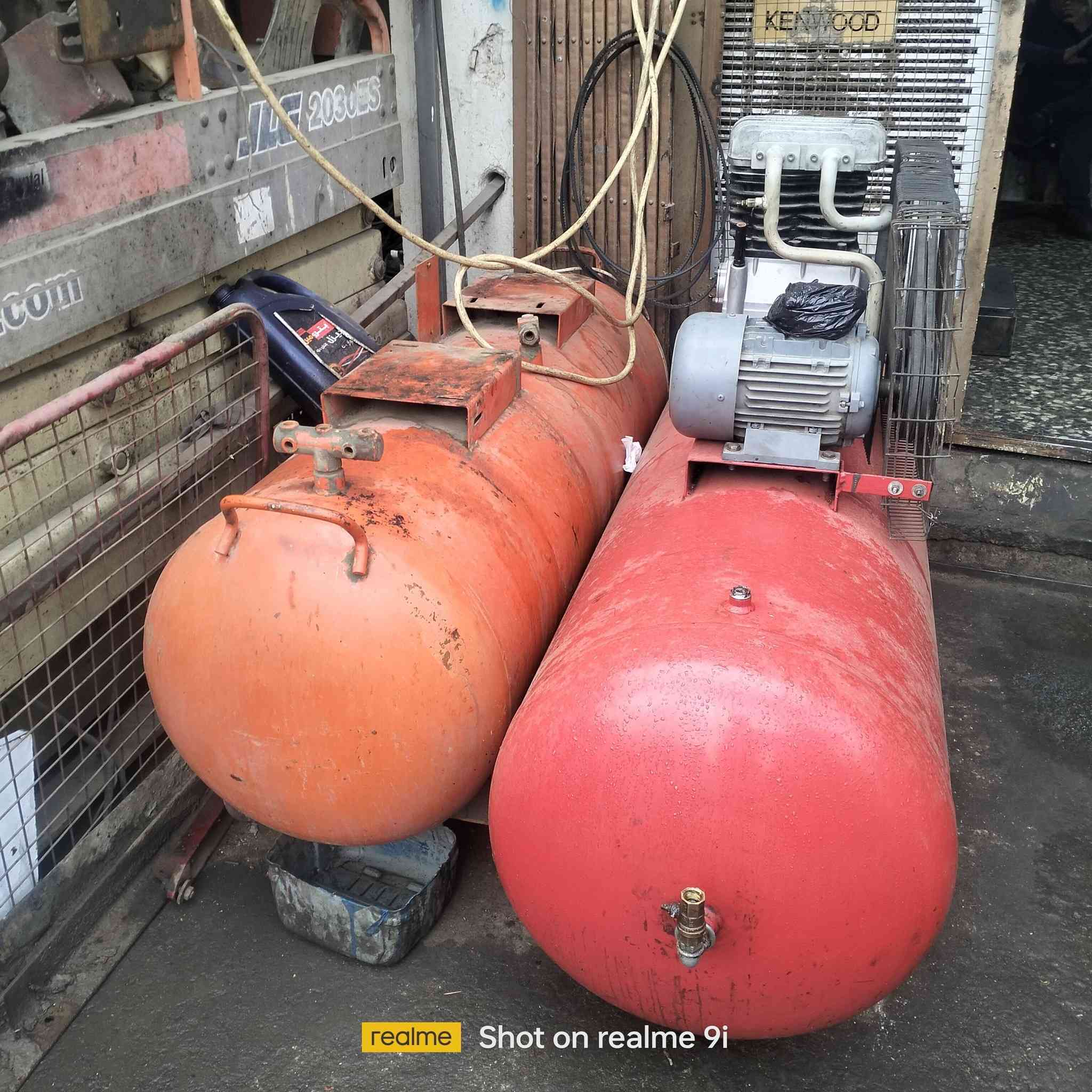 اللهم صلي على محمد والي محمد غراض للبيع باله اوربي العنوان بغداد باب الشيخ تقاطع كرينات الرقم ***********
