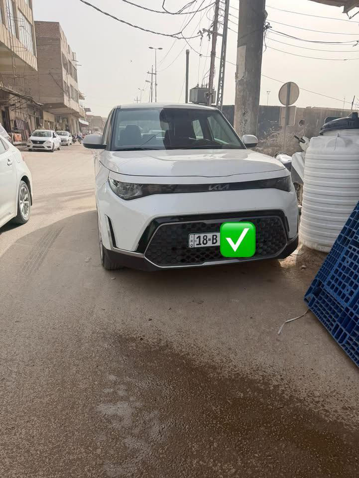 لسلام عليكم صول موديل 2023 رقم بابل بسمي وارد أمريكي حادث سياره مبدل بنيد و مصبوغ و بل جاملغ بادر و أثناء تحميل صار بيه طخه كلش بسيطه بل مقدمه مال قماره رجعته PDR 
وهنا صارله بيه بل حافه مال صندوق السياره غير هاي مكفوله مكينه 2000 دوش ماشيا 76 سعر 138 وأبيها مجال للاستفسار اكثر اتصال أو واتساب *********** مكان سياره بل حله
