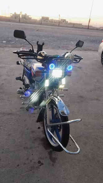 سيفان موديل 2021 ❗❗
الباب الاول وزن ثقيل 5ـگير 📍
محرك شرط / مفتوح مجفت جديد 
  كهربائيات كلها شغاله 💡
 شلعه ومعدل فولل 🔥🔥
 دراجه كاعده وحلوه حيل طالب عليها 475     وبيها مجال وال مو شراي لايتعبني ويكسر بسعرها مكاني يم الجامعه تكريت  
-هـ/*********** اتصال + واتساب
