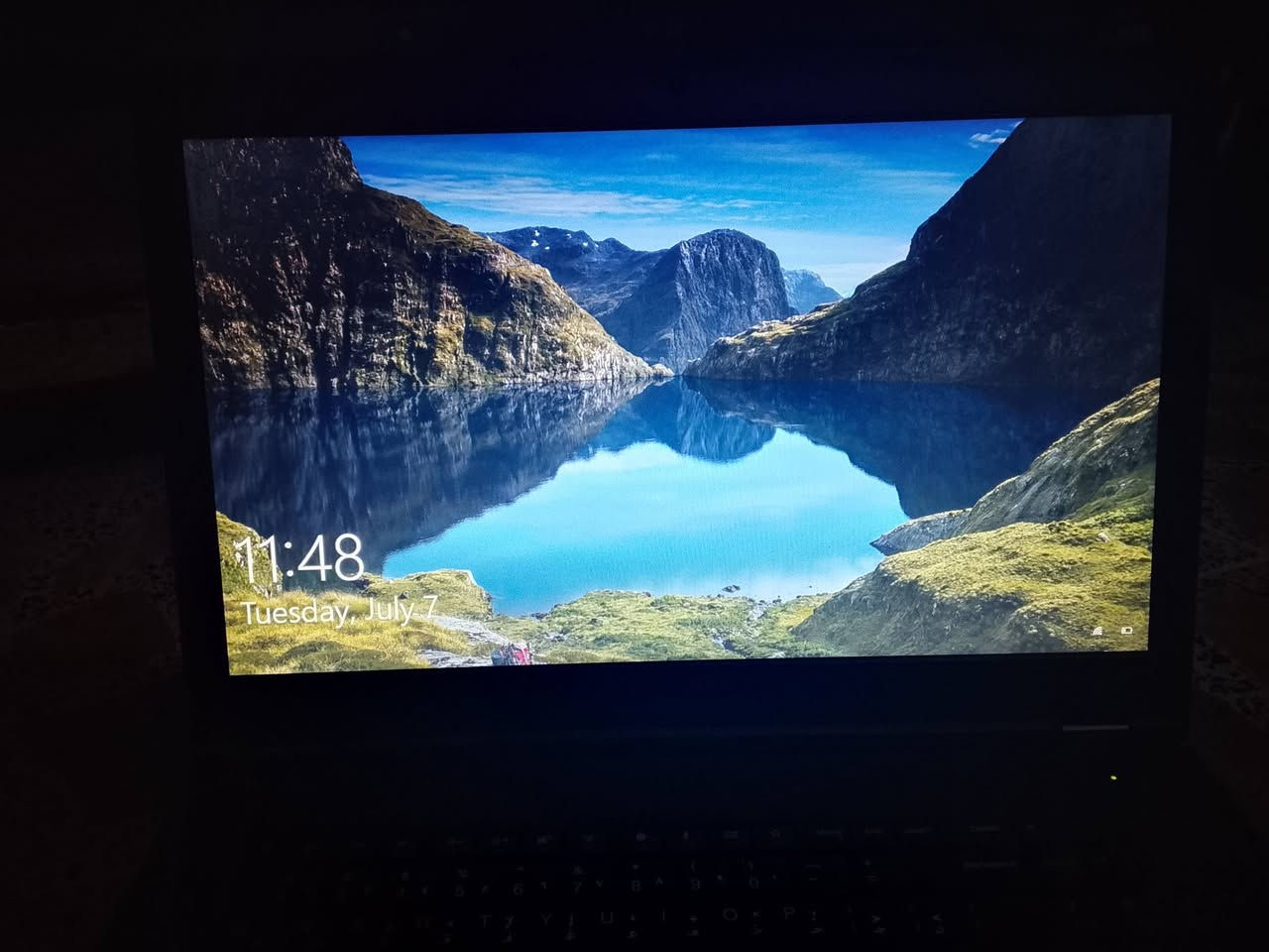 لابتوب للبيع مواصفات👇👇👇

Intel Core i7-6600U

الرام: 8GB
التخزين: SSD 
كرت الشاشة: Intel HD Graphics 520 
النظام: 64-bit
الموديل: Lenovo ThinkPad L570
لهارد 237

سعرها 300 ❤️


**إذا كنت صاحب هذا الإعلان وتريد حذفه لأي سبب، رجاءا أرسل رسالة إلى الدعم الفني**