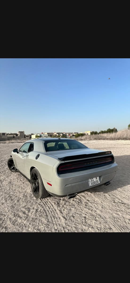 جالنجر 2013 sxt
تغير لون سمنتي عام

مكينه3.6

كير محرك كفاله 

فتحه سقف

تدفئه كشنات 

تحكم ستيرن 

كرسي كهرباء 

تشغيل عن بعد 

منضومه زنون شادلها وعين شيطان 

ويل نجمه تخم تاير 

شاشه وكامره خلفيه 

سماعات ودمام خلفي 

منضومه اكزوز كامله بدون ريمون 

سيارة رقم بغداد وبأسمي تحويل ثاني يوم 

مكاني بابل محاويل 

ستفسار :*********** 

سعر 108
