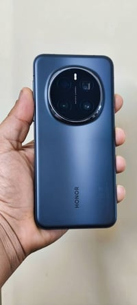 هونر ماجيك 7 برو ذاكره ٥١٢ - رام ١٢ - سناب دراكون مكفول كامل ملحقات نض...