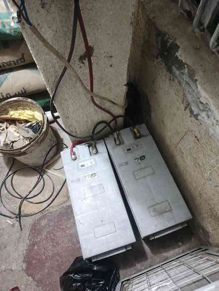 عاكسه للبيع نوع فايبر 12 امبير دبل بطاريه 2 شرط الشغل والنظافة للستفسار ‏‏‪***********‬‏
