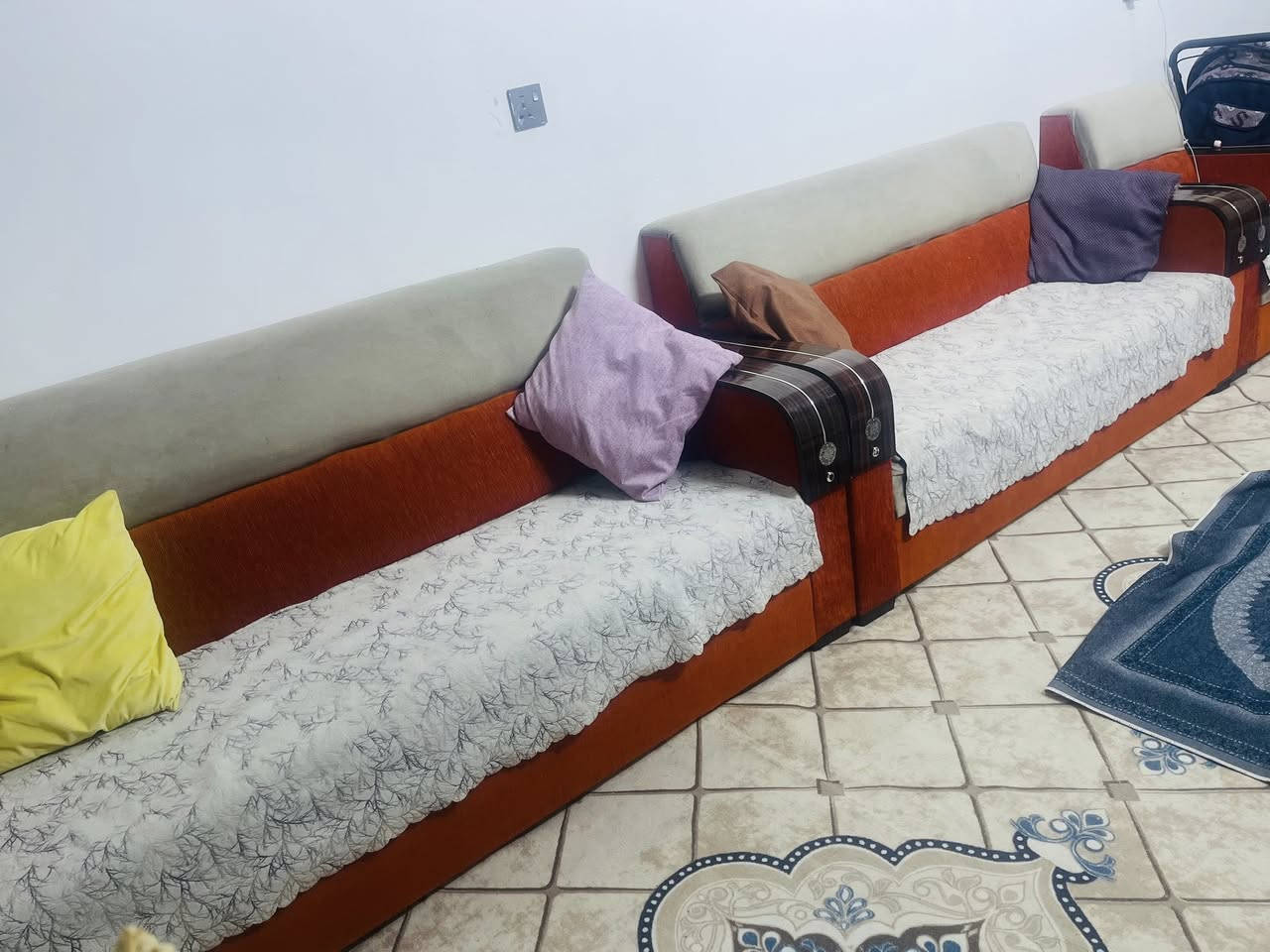 تخم  للبيع (10)مقاعد نوعيه باب اول
السعر
(150)


**إذا كنت صاحب هذا الإعلان وتريد حذفه لأي سبب، رجاءا أرسل رسالة إلى الدعم الفني**