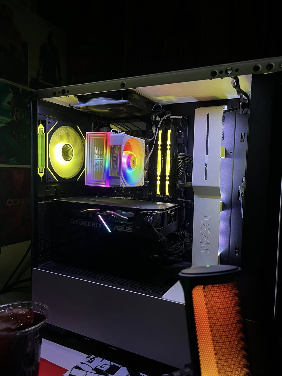 شباب pc للبيع مكاني بابل المسيب المواصفات
الكيس من nzxt 4 فانات
المعالج R5 5600
كارت الشاشة 2060super msi 8G
البور 600 واط 
الرامات 16 سرعة 3200 balilistix
المذر بورد b450 f gaming msi 
التخزين 1 تيرا HDD + 
256 ssd 
تيرا SSD جيل رابع M.2 شركة crucial 
ماوس جلوريس D 
كيبورد ajjaz ak680 
شاشة Asus 144 فريم زمن استجابه 1ms 
عندي يو بي اس 1500 لاين انتركتف هذا يصير بين الاون لاين والاوف لاين مستعملة 6 اشهر فقط اتوقع حته ضمانه مخلصان لسة واستعمالي للحاسبة بصورة عامة قليل كلش هذا تريدة او لا مخير 
السعر 
مليون و 100 وي ال يو بي اس بدونه 
مليون


**إذا كنت صاحب هذا الإعلان وتريد حذفه لأي سبب، رجاءا أرسل رسالة إلى الدعم الفني**