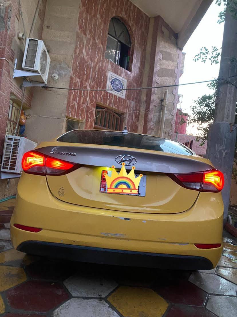 للبيع موديل 14شكل 16 أمريكي جاهزه مكينه 2000 كير حداديه تخم تاير تبريد سياره جاهزه حادثها جاملغ وبنيد بسمي هزه جديده رقم بغداد دولي مصفره هيئه وغرامات مكاني ناصريه سوق الشيوخ السعر 105 وبيها مجال بخدمتك ***********
