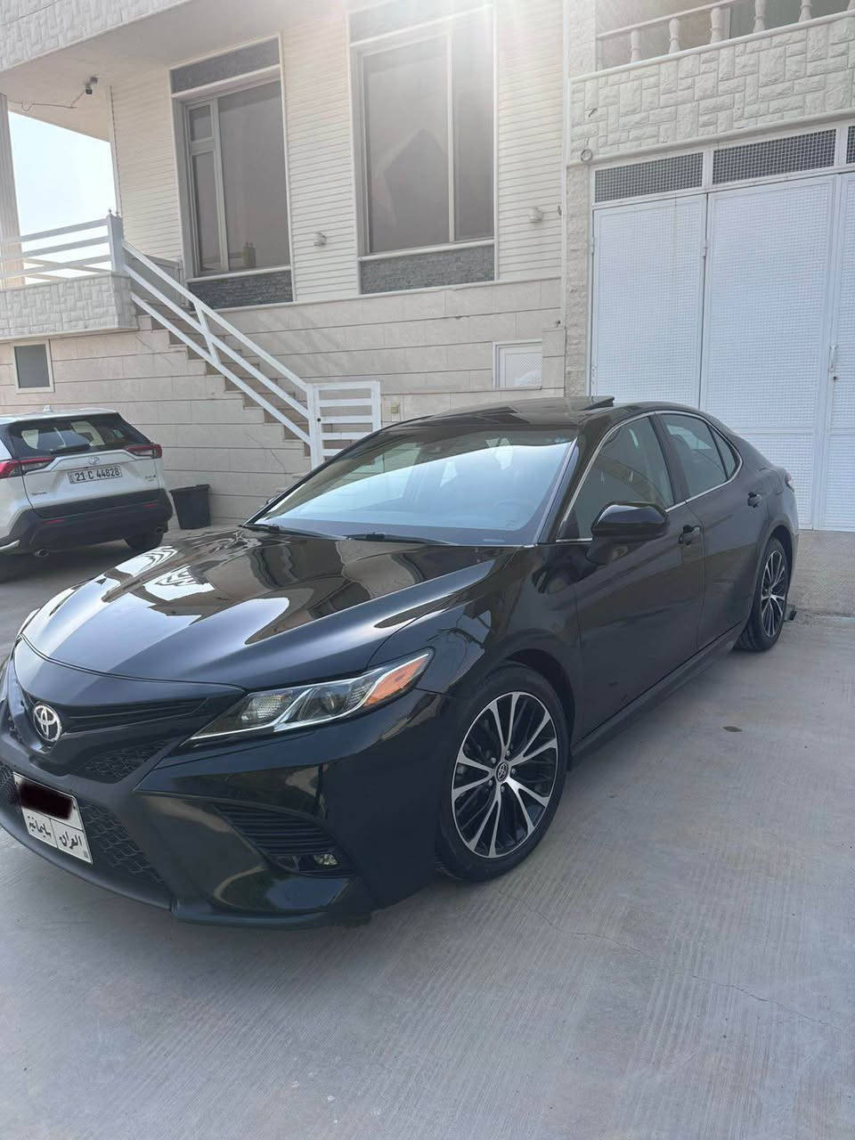 toyota camry 2020 se

2   پارچە بۆیاخ بي ناوگرتن  ،سەیارە زۆر جوان ..
مکینی  ٤   بستۆن مةكينة 2.5  مةرخوب
  تەنها 72  م  رۆشتوە… گێڕ و مەکینە بە شە رت …
سلايت ، سوکان فولیوم ، تحديد سرعة
شاشة و كاميرا ، حاس  دوا ، تەبریدمركزي  ، بلاجیکتۆر  ، eco ، نیو جلد ،شاشە تەبرید 
سەنەوەی تازەیە  .. یەک دینار مەسرەفی نیە
*********** السليمانية, العراق
