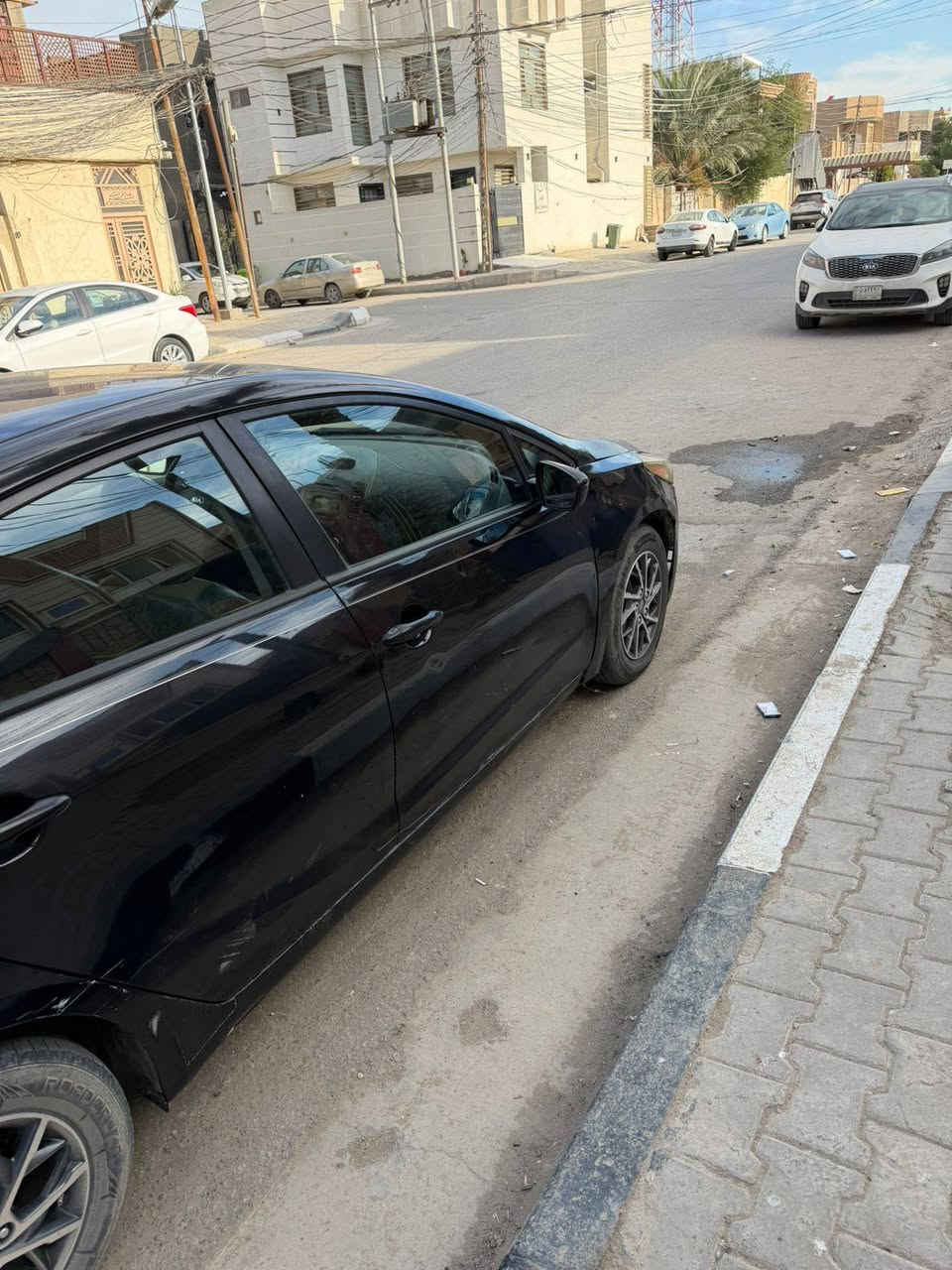 سلام عليكم كيا فورتي موديل ١٧ سياره فقط بنيد الباقي بدون اي ضرار وعلى فحص تبريد محرك كير خير من الله سنويه ب ٢٠٢٣ نافذه بس شركه تريد وكاله او تحويل ماشيهى٩٠ حقيقي مكاني كربلاء السعر ب ١٠٧ وبيه مجال ***********
